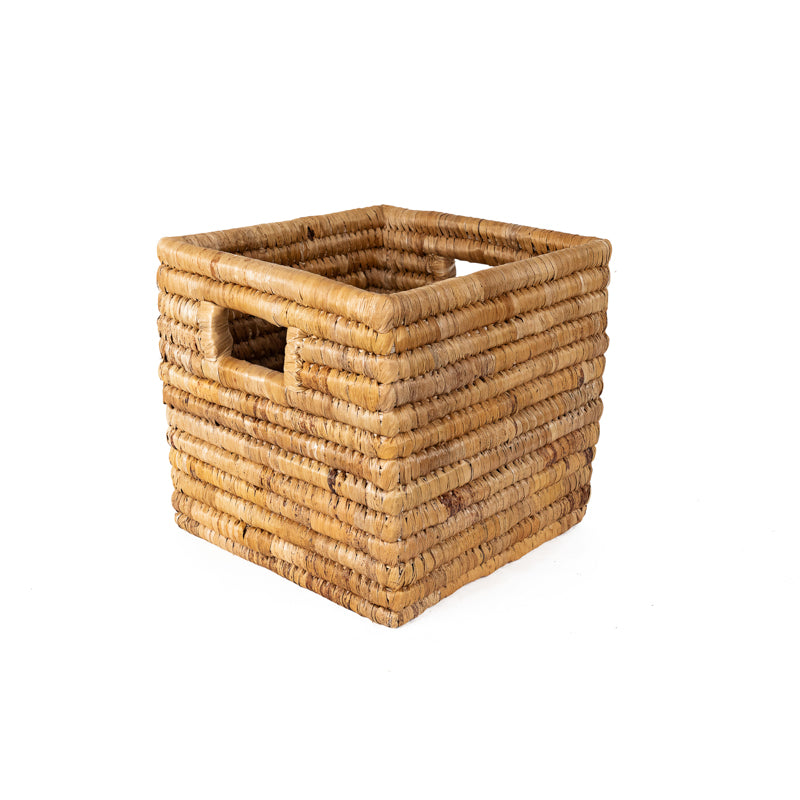 Banana Leaf Nesting Cubes