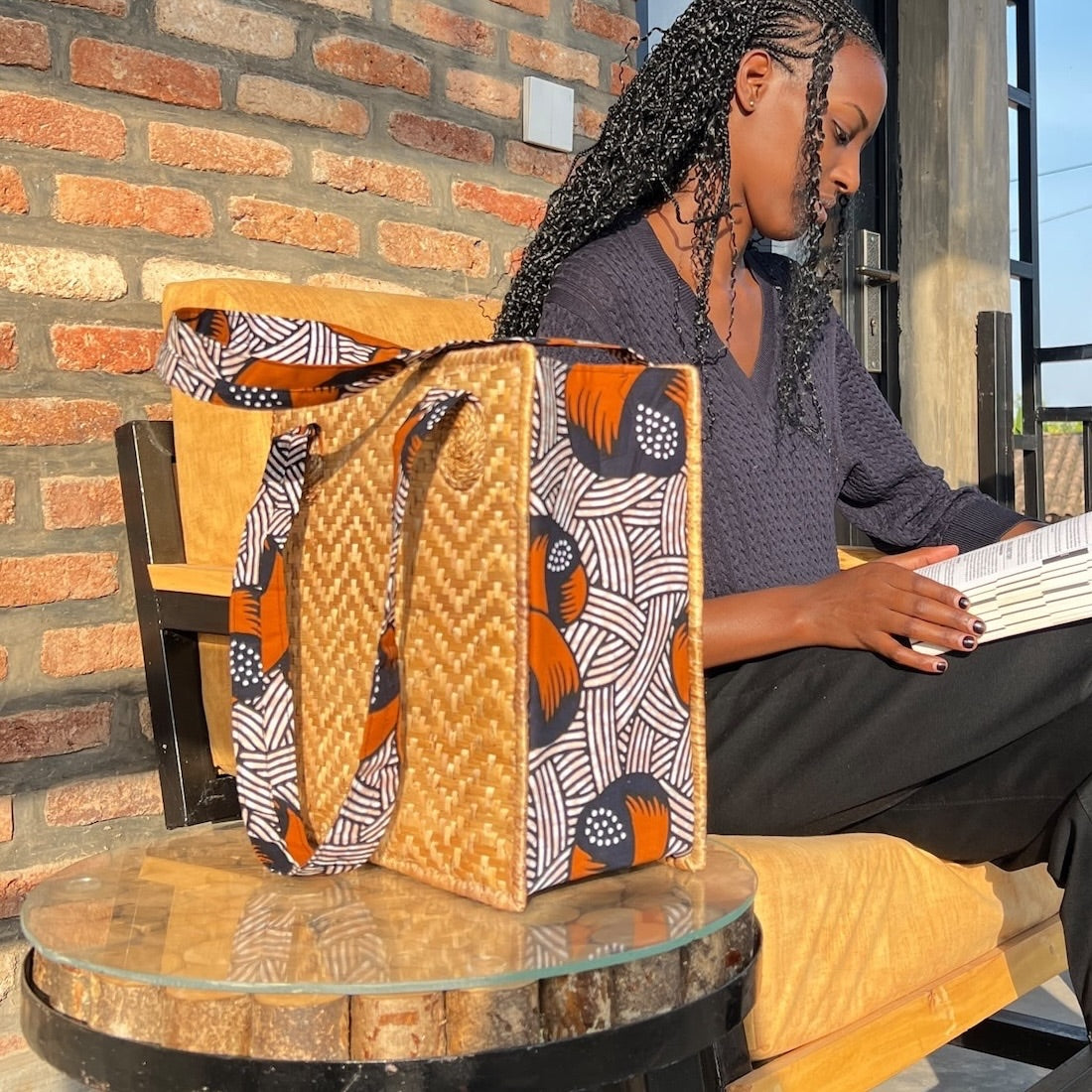 Banana Panel Pop-Up Tote in Neutral