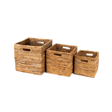 Banana Leaf Nesting Cubes