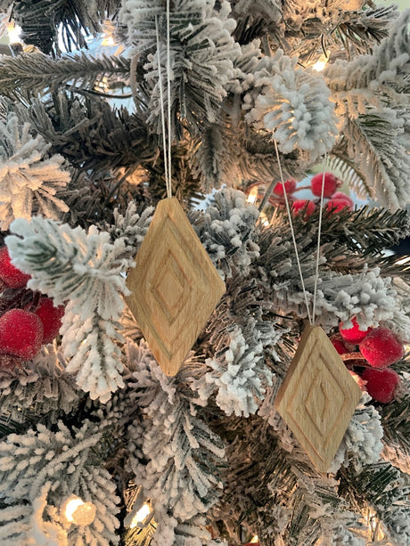 Lines & Legacy Diamond Ornament