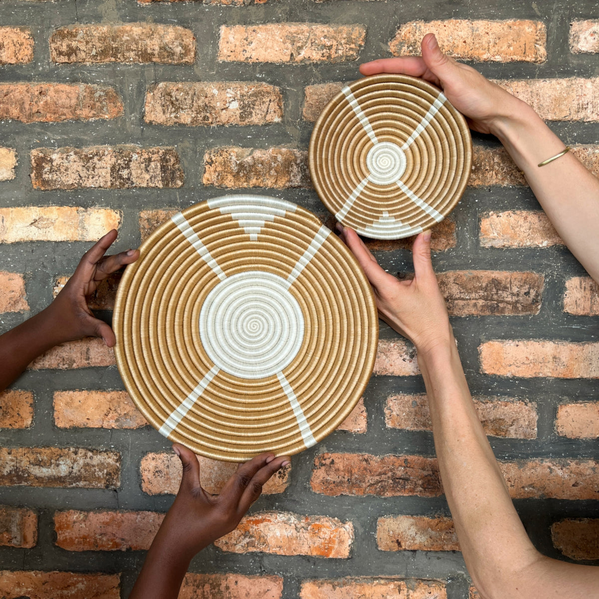 Modern Pearl Woven Bowls - Daybreak