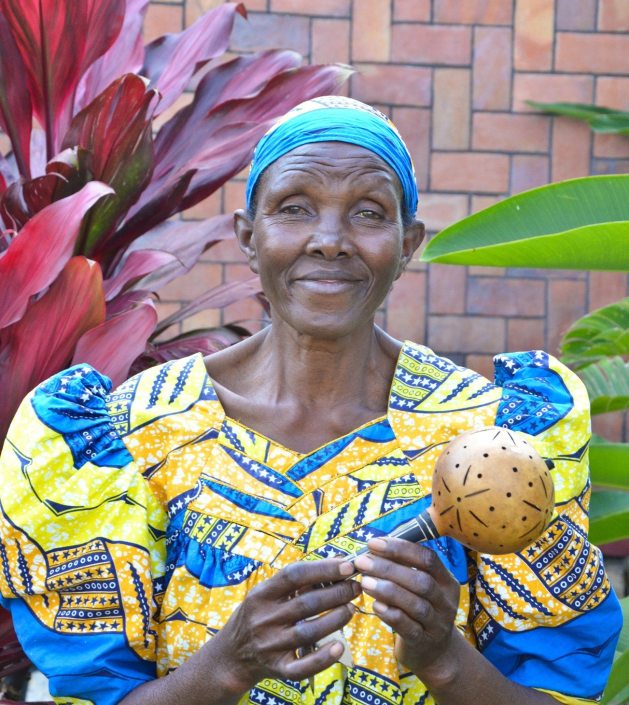 Petronille Uwimana