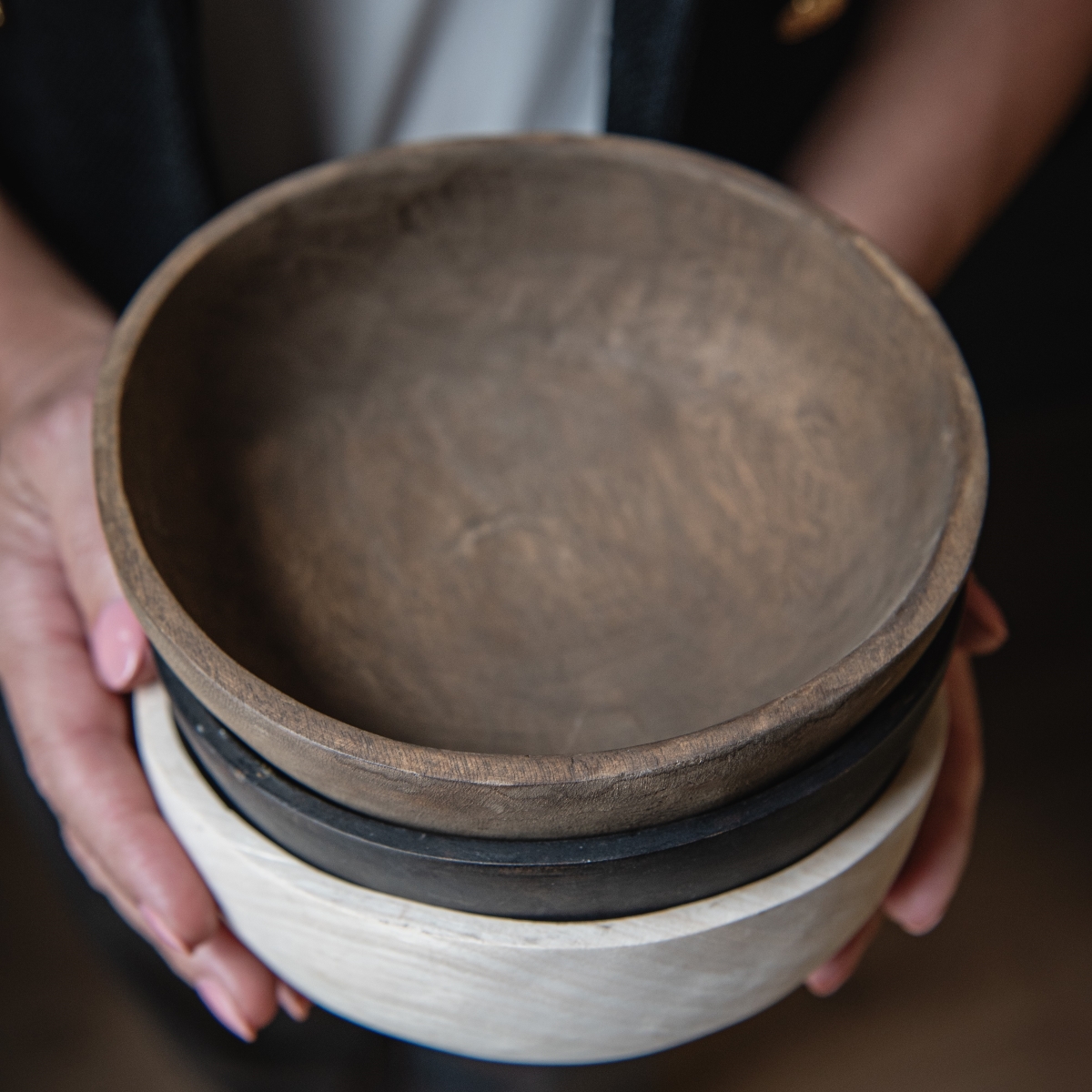Karin Bennett with Carved Bowls- closeup- crop square 1200