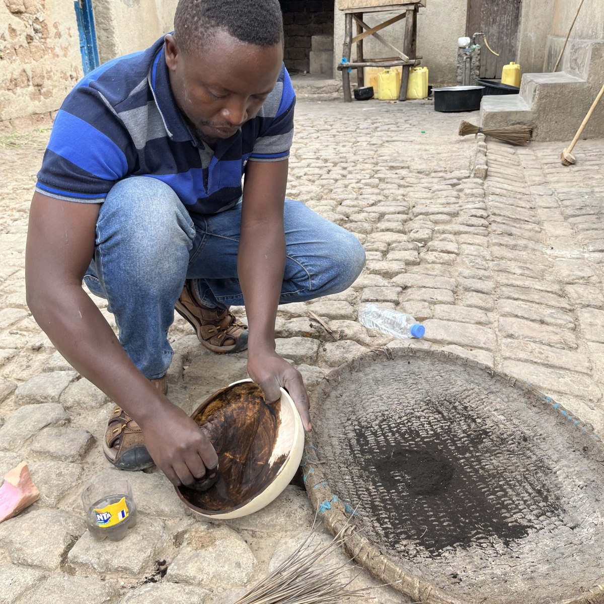 Soot Finish Process- Jabiro- KIIUKA 1 square- 1200 Karin Zanaibo